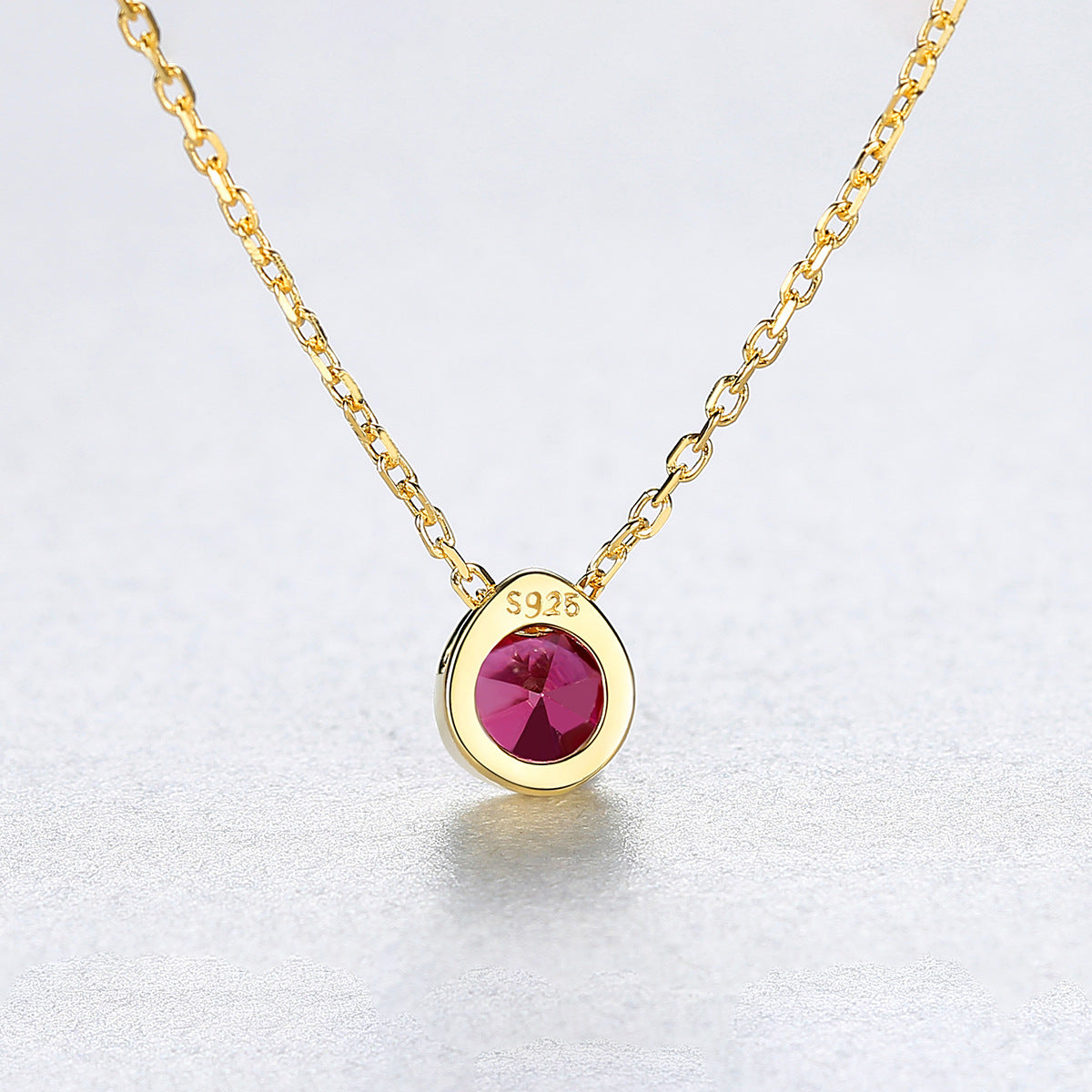 Gemstonely-Elegant S925 Sterling Silver Simulate Emerald/Ruby/Cubic Zirconia Pendant Necklace - Simple and Stylish Jewelry