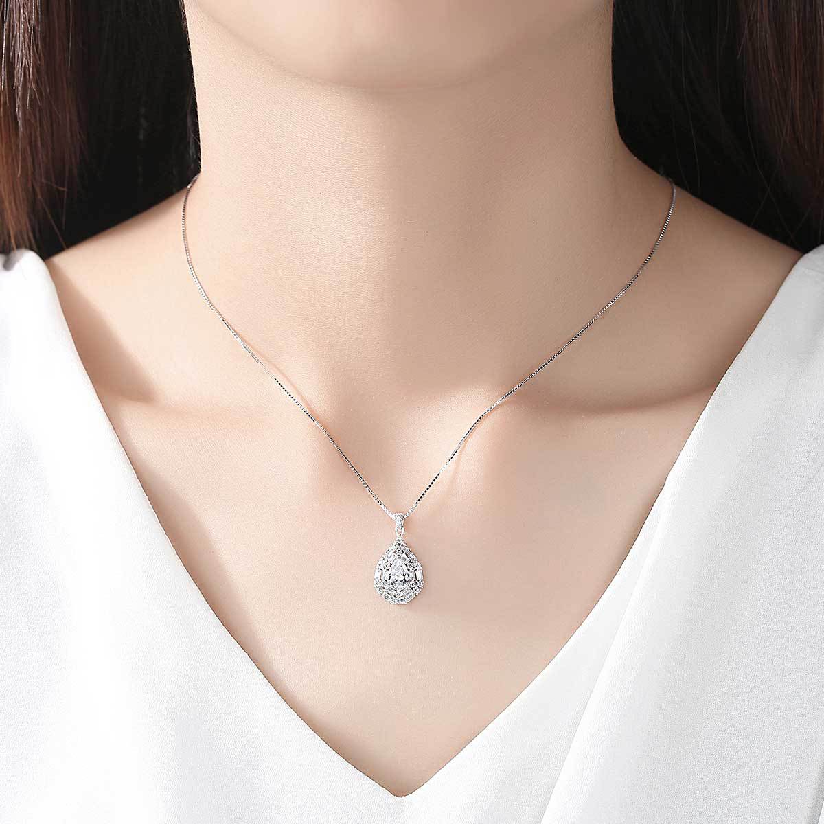 Gemstonely- S925 Silver Necklace with Micro-Inlaid Zircon Pendant for Women in a Fashionable and Versatile Design