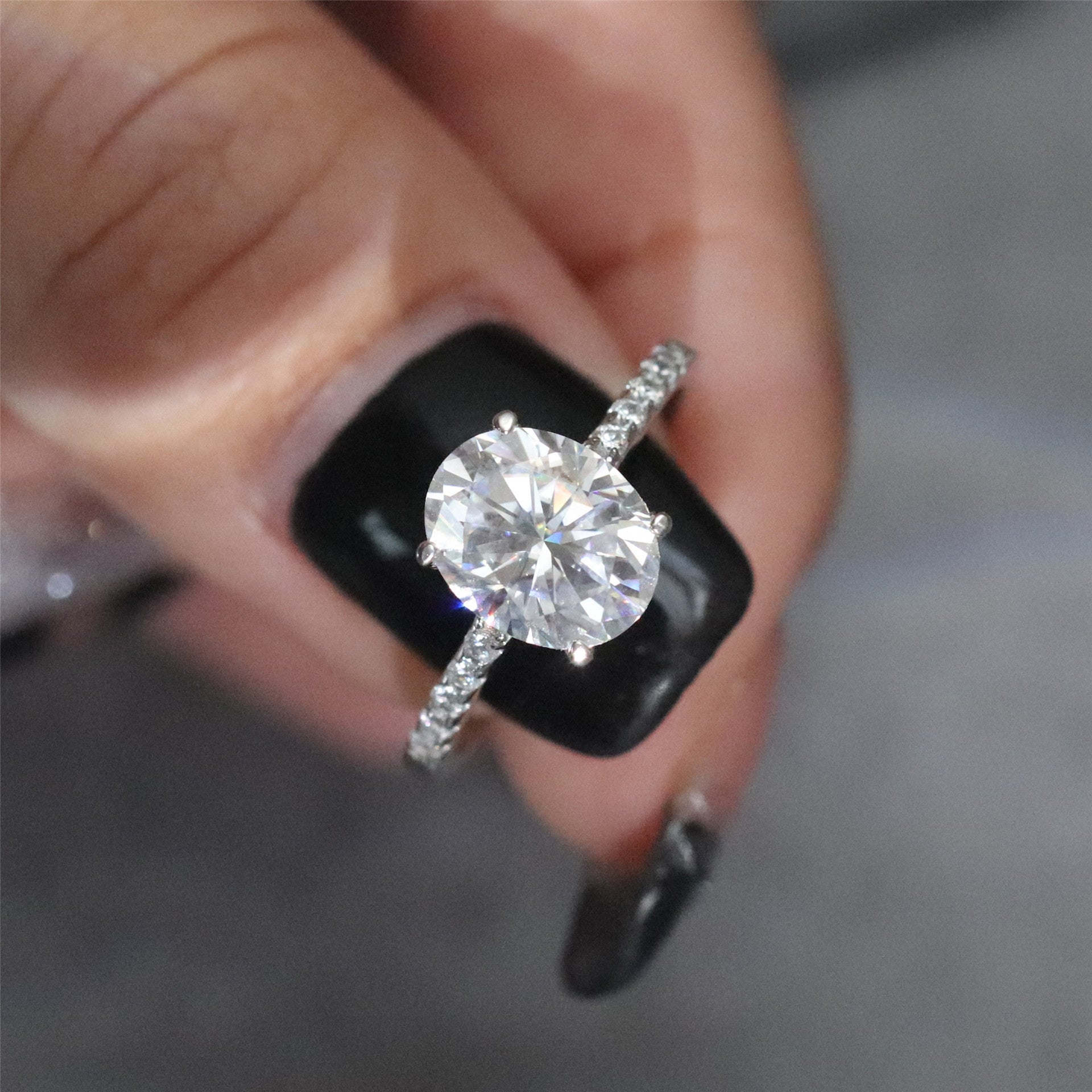 Gemstonely- 3 Carat Synthetic Cubic Zirconia Oval Cut Luxury Adjustable Wedding Ring